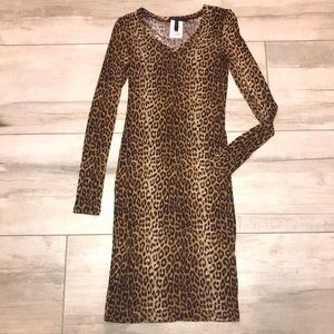 BCBG midi leopard Bodycon dress S
